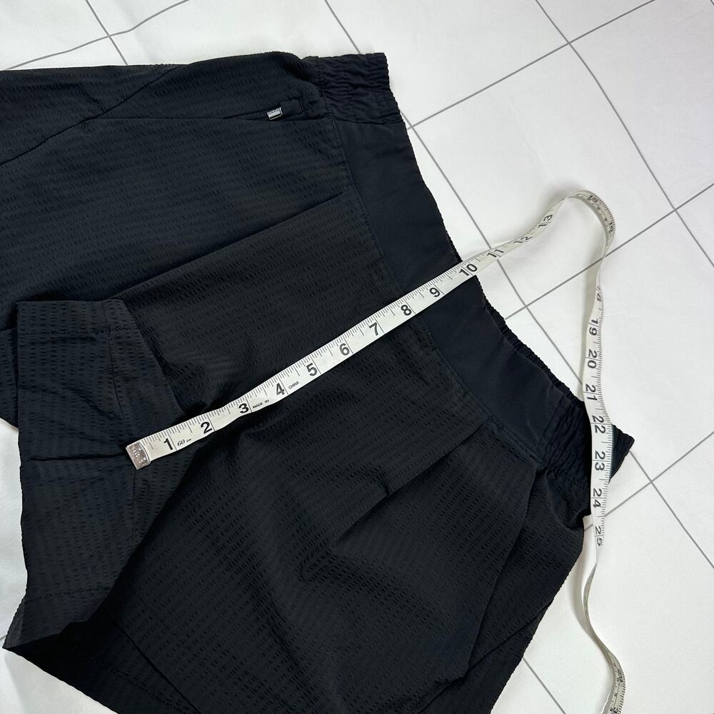 Athleta Shorts Womens 6 Black Textured Brooklyn Nylon Stretch Casual Athletic - Picture 9 of 12